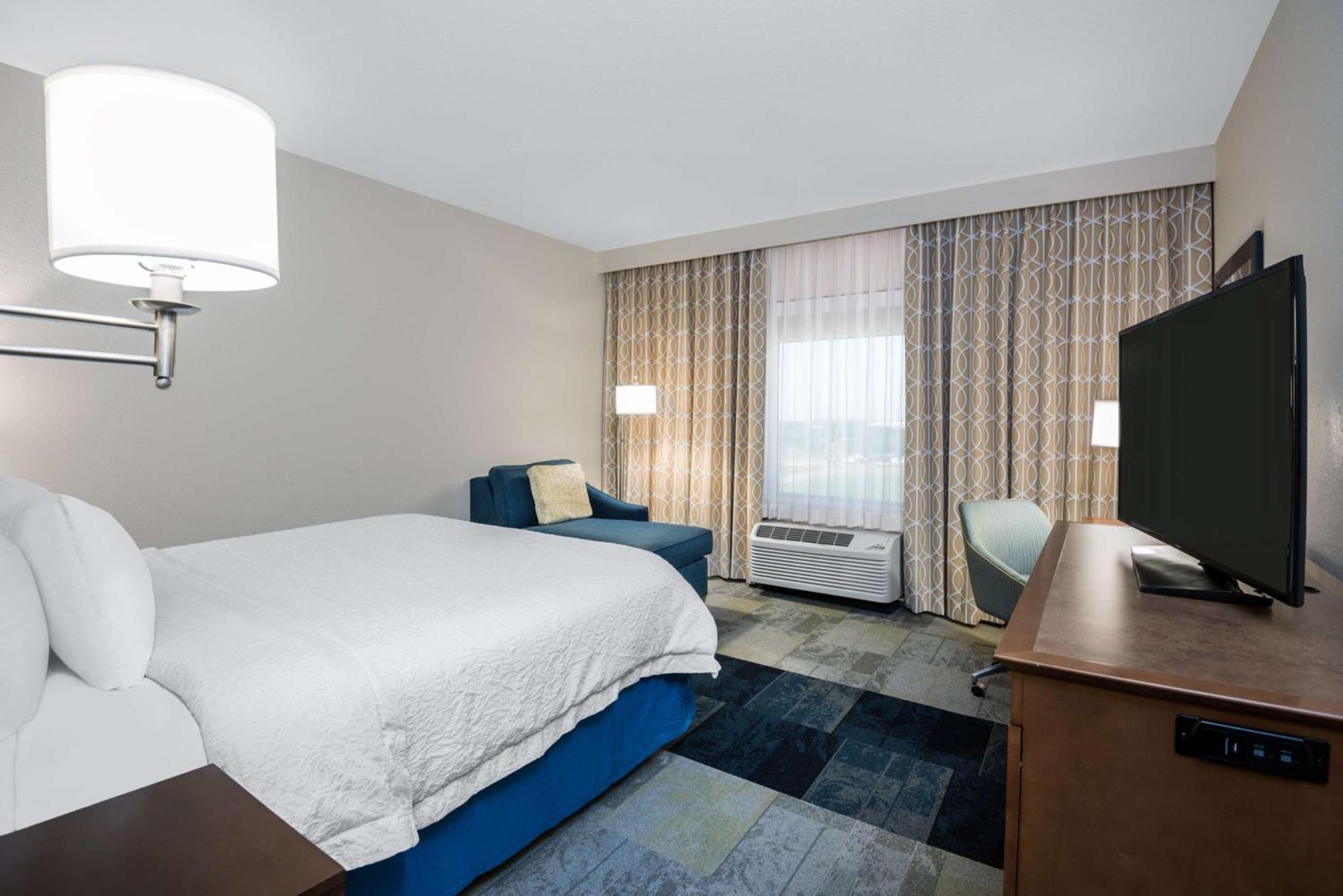 Hampton Inn & Suites San Antonio Brooks City Base, Tx Ngoại thất bức ảnh